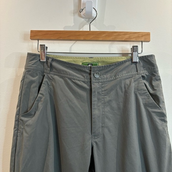 REI Sz  S Tall Convertible Cargo Style Many Pockets Hiking Outdoor Pants - Picture 2 of 14